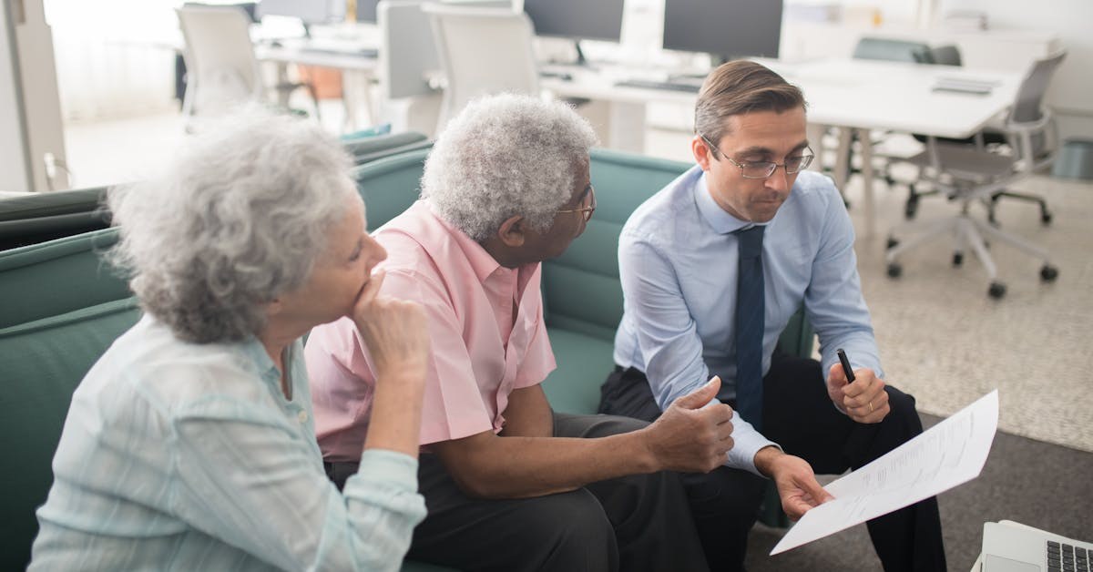 What Is the Federal Funds Rate and How Does It Affect Your Finances?